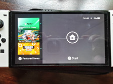 Nintendo Switch OLED 64GB mit 265GB MicroSD Karte