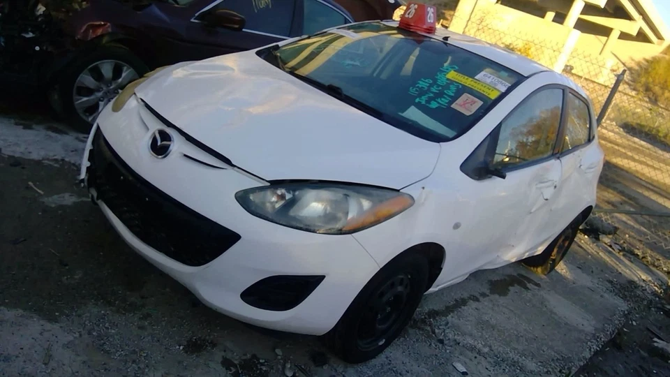 Seat Belt Front Bucket Seat Passenger Buckle Fits 11-14 MAZDA 2 5235593 Foto 3 de 4