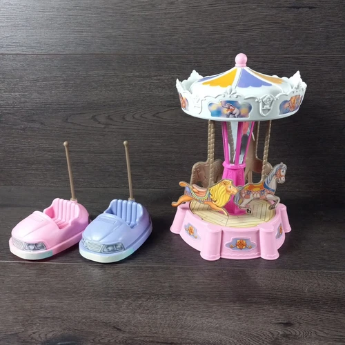 Vintage 2000 Barbie Kelly Amusement Park Kiddie Rides 88705 Bumper Cars
