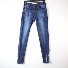 KanCan Signature Women's Size 23 Blue Skinny Distressed Dark Wash Stretch Jean