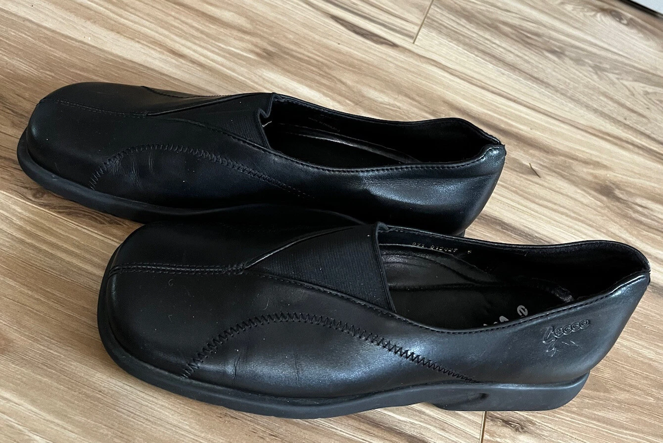 ECCO Flats Donna 5 UK 7 7 5 US Scarpe slip on nere mocassino comfort in pelle