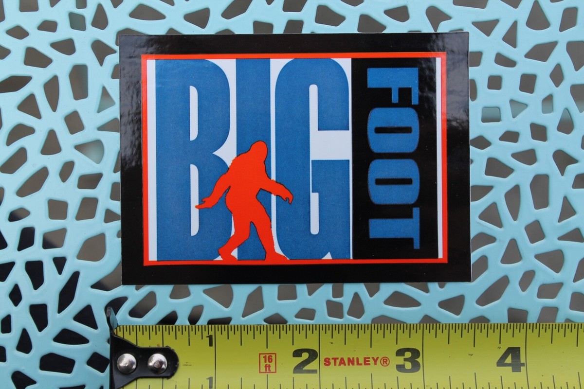 Big Foot Sasquatch Clothing Tag USA Red Blue Z43A Vintage
