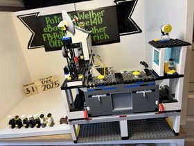 LEGO CITY: Police Headquarters (7744)