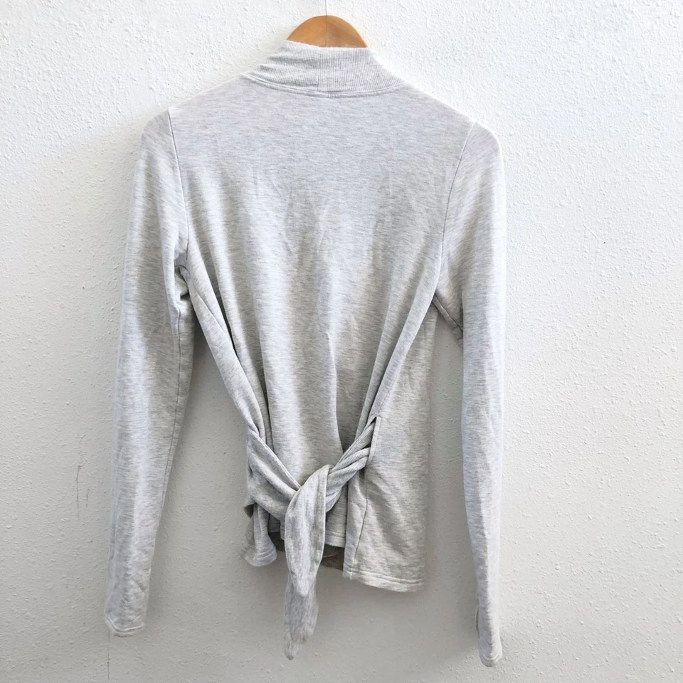 Envoltura de baile ATHLETA Poise Coaster tamaño pequeño Foto 2 de 4