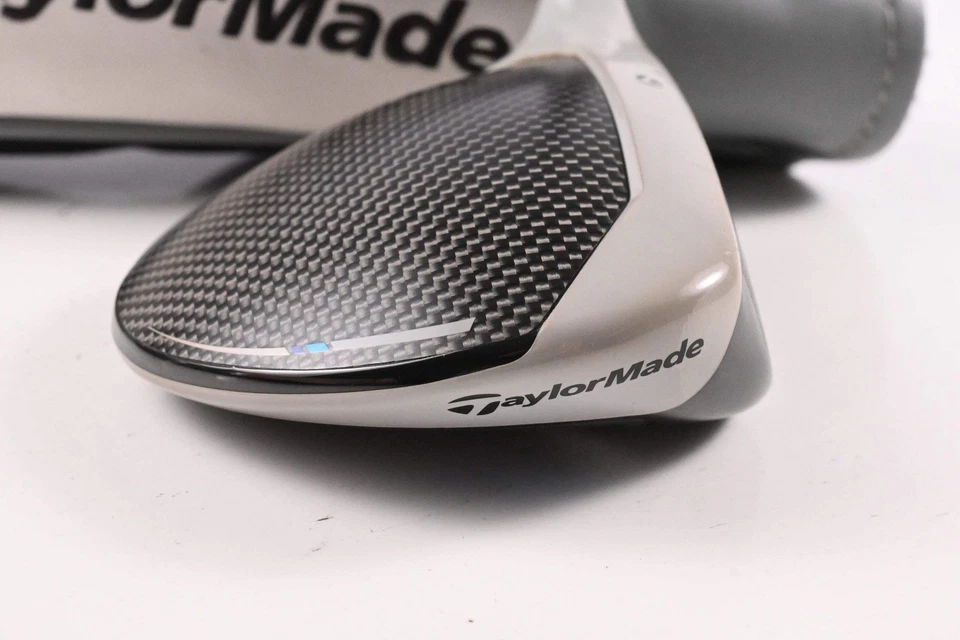 Taylormade SIM Max #3 Wood / 15 Degree / X-Flex HZRUDS Smoke Green 60 Shaft - Image 3 of 4