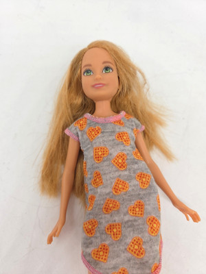Mattel 2017 Barbie Sisters Stacie Breakfast Playset Replacement Doll FRH74