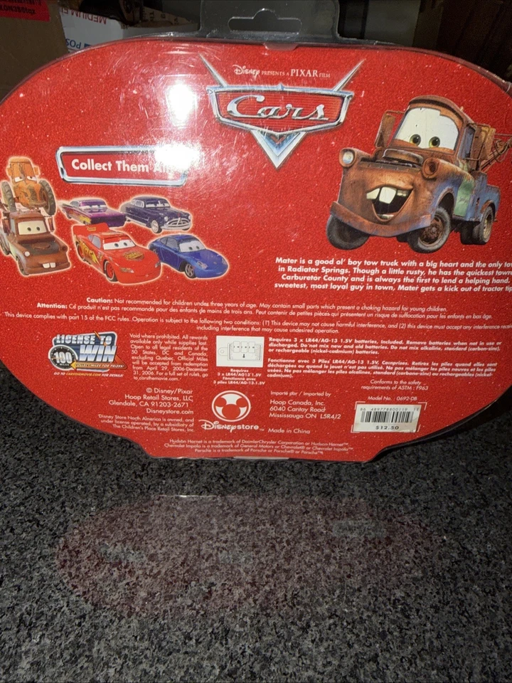 Película exclusiva de Disney Store CARS 6" Talking TOW MATER nueva sellada de fábrica 2006 Foto 2 de 2