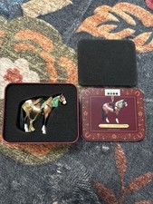 Enesco Trail Of Painted Ponies  Santa  s Surprise  Ornament With Collectible Tin
