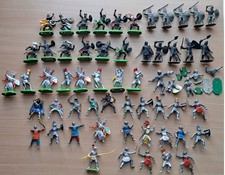 30 Saracens and Knights Vintage Toy Soldiers Spares  Horses - Inc. Britains