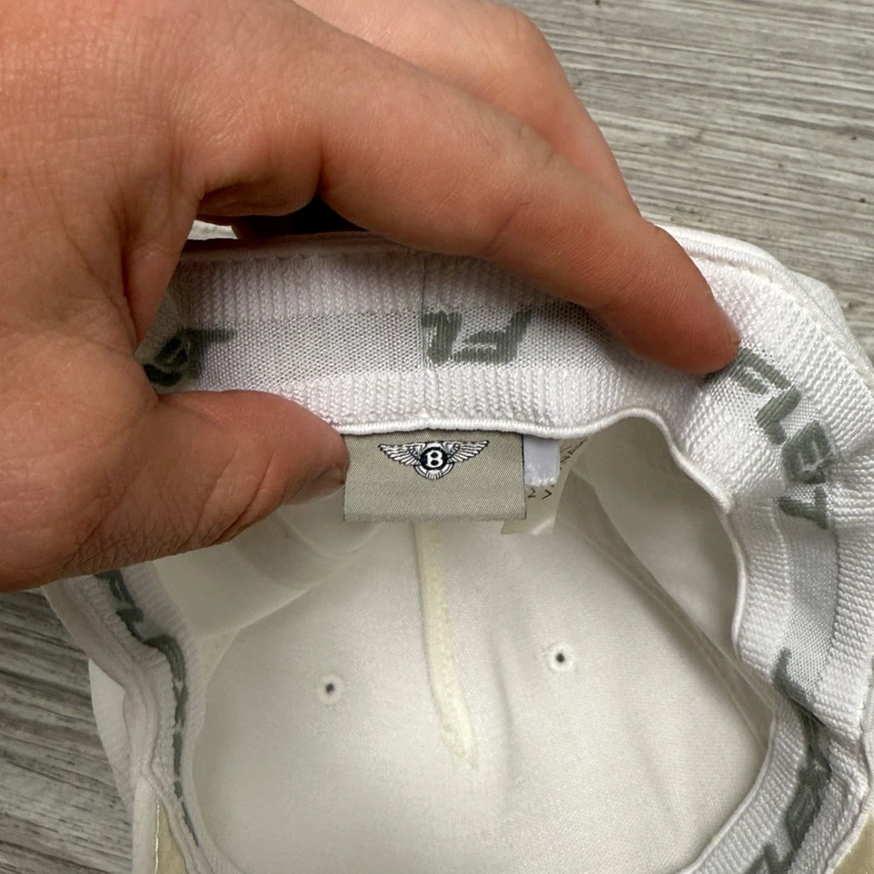 Gorra de Béisbol Bentley Car Collection Oficial Blanca en Relieve Gorra Flexfit Talla Única Foto 4 de 4