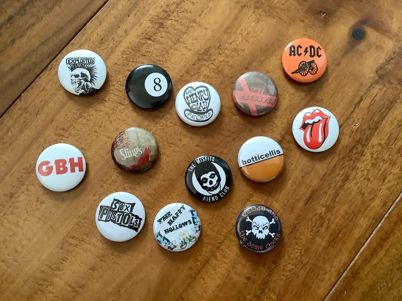 Lot of 13 Rock Band Pins Pre-owned Good Condition