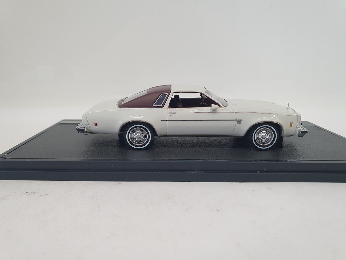 1/43 CHEVROLET CHEVELLE MALIBU HARDTOP 1974 MATRIX MX20302