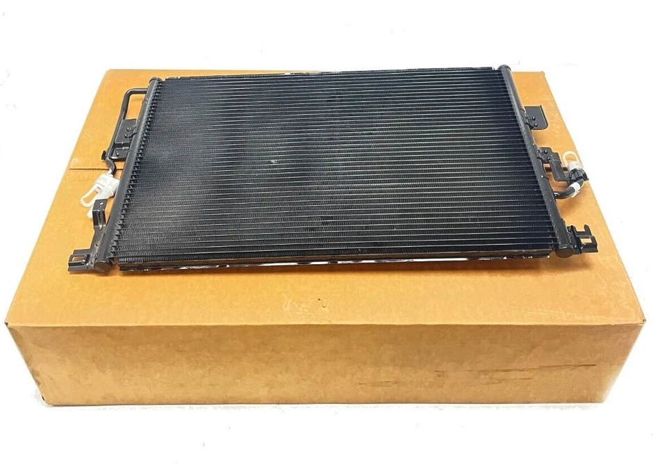 Conjunto de condensador de aire acondicionado Saturn Vue 2004-2007 genuino aluminio 3,5 L 15897864 Foto 2 de 4