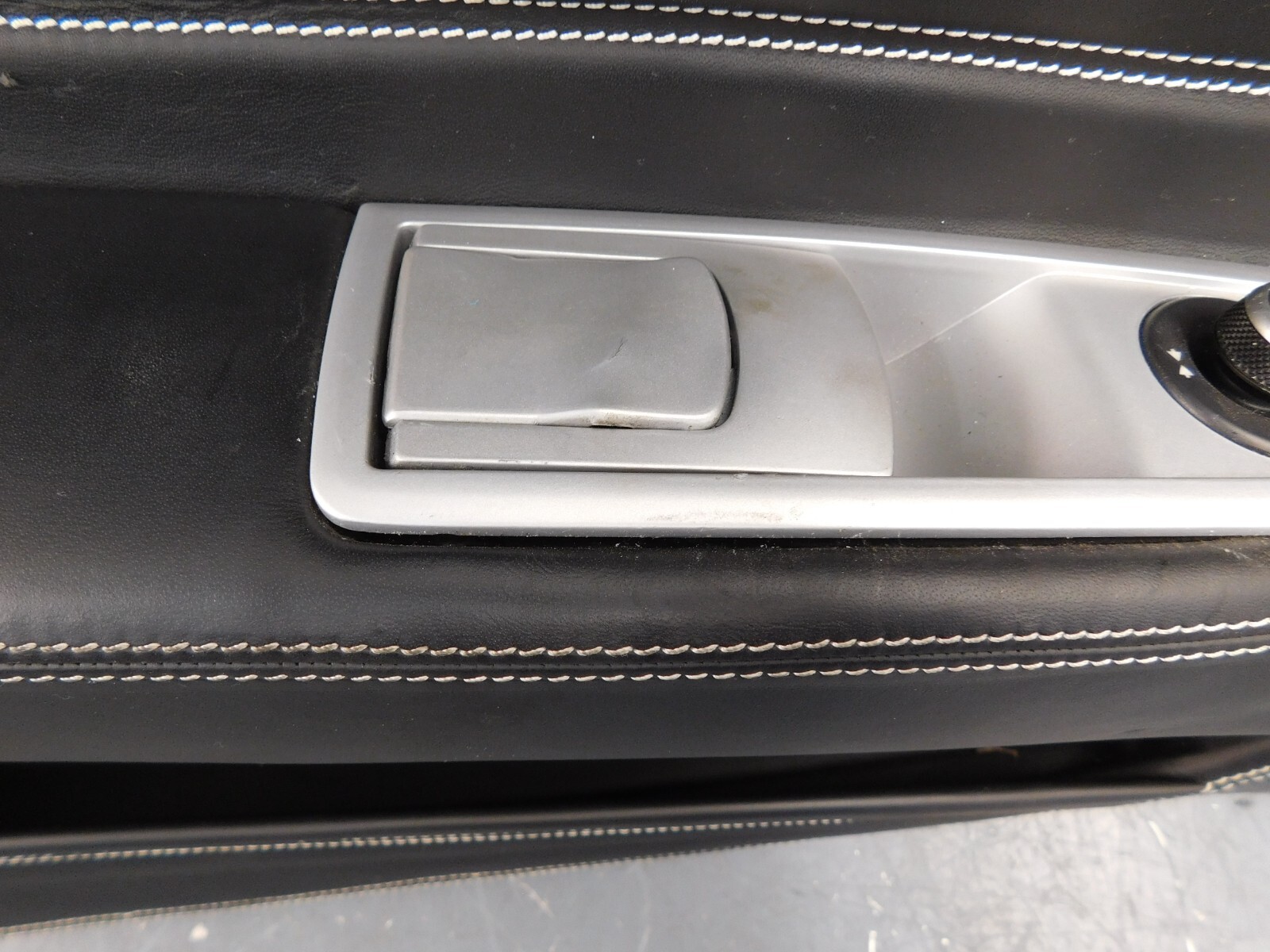 2015 11 12 13 14 16 Ferrari FF Left Driver Door Panel - Damage #7170 J1