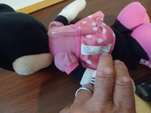 Fisher Price Minnie Mouse Talking Singing Doll 13" Sings Hot Dog Song 2010 - Picture 4 of 5
