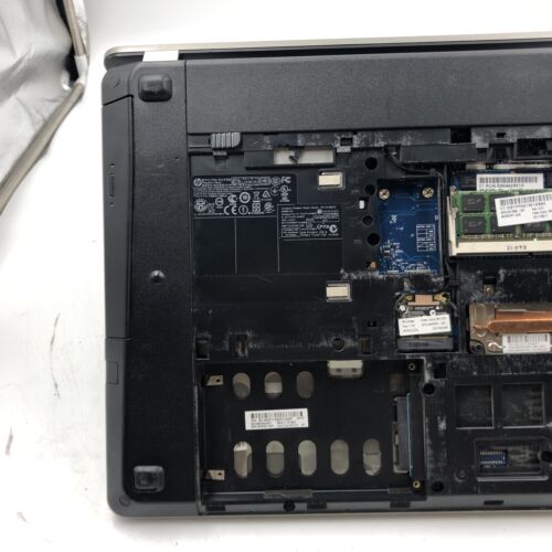 HP Probook 4530S Laptop Intel i3-2330M 2.2GHZ 8GB NO HDD/OS Cracked Screen - Picture 9 of 15