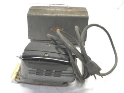 VINTAGE CRAFTSMAN SEARS ROEBUCK ELECTRIC SANDER W/METAL CARRYING CASE UNTESTED 