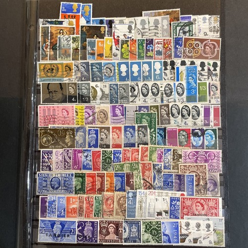 500 mint/used All Different Large Format Great Britain Stamps SCV $125 ...
