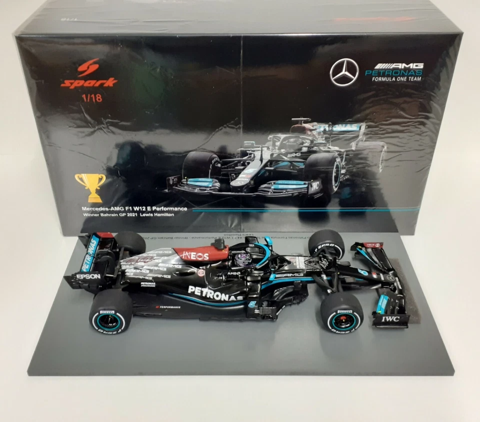MODELLINO AUTO F1 DIE CAST 1:18 SPARK MERCEDES HAMILTON BAHRAIN 2021 MODELLISMO - Immagine 4 di 4