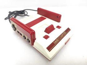 Near Mint Nintendo Famicom Classic Mini Family Computer Console Boxed Manual