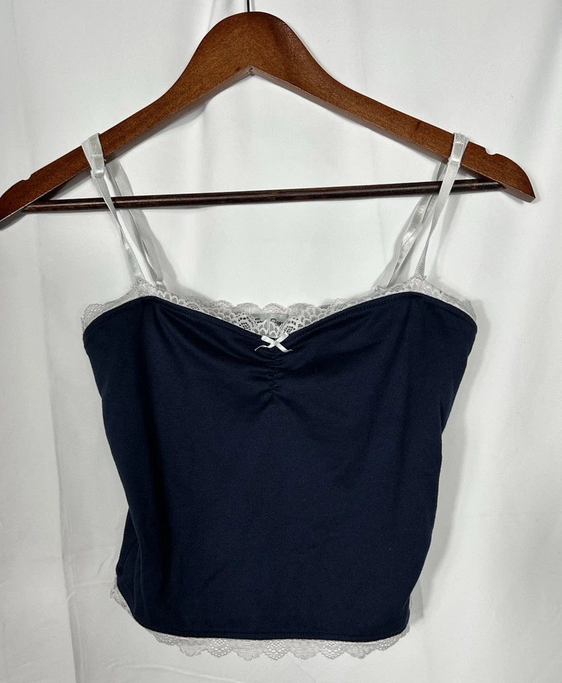 Camiseta bebê Y2K acabamento de renda cami babydoll anos 90 coquete delicado menina macia tamanho P - Imagem 4 de 4