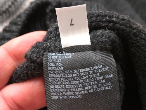 JW ANDERSON WOMEN'S UNIQLO FAIR ISLE WOOL DARK GREY LONG SLEEVED JUMPER MEDIUM - Picture 20 of 20