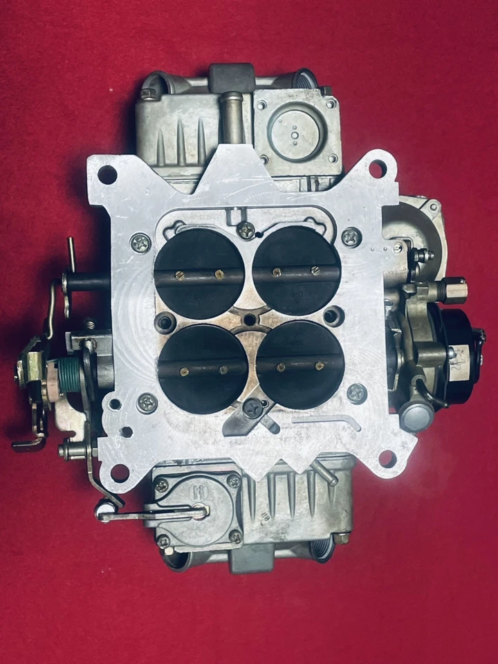 New Holley 80531 Carburetor 850 CFM Electric Choke Vacuum Secondary — 第 2/4 张图片