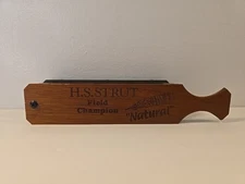 H.S Strut Field Champion Turkey Box Call "Natural"