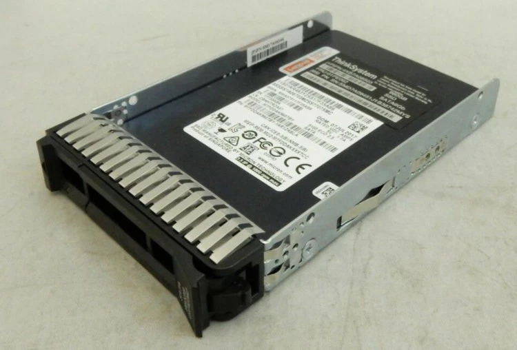 Lenovo 960GB 01PE062 ThinkSystem 4XB7A08503 SATA 2.5" 6Gb SSD Solid State Drive - Image 3 of 3