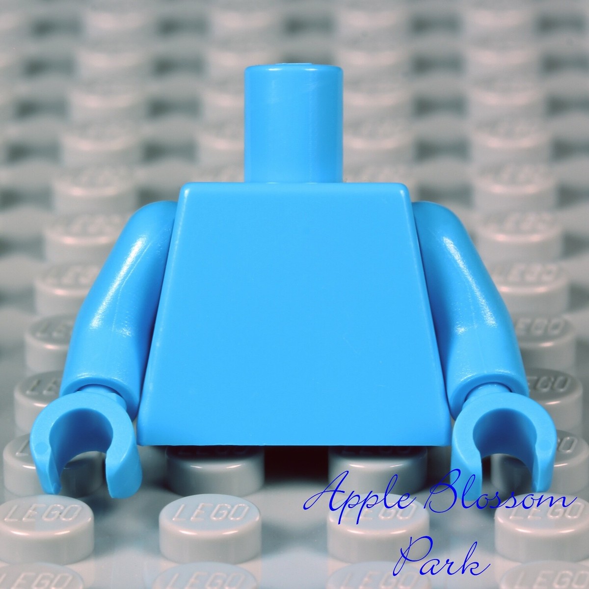 NEW Lego Minifig Plain DARK AZURE BLUE TORSO Star Wars Max Rebo