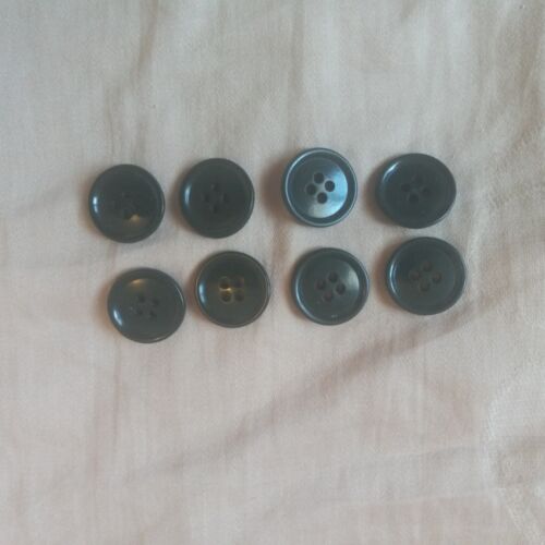 8x Spare British Buttons for 1960 / 1968 / 1984 Pattern DPM Jacket Trouser Coat - Picture 1 of 3