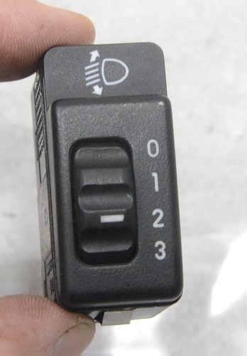 OPEL Corsa B S93 (97-00) Schalter LWR Scheinwerfer 90270514 #55747-B381