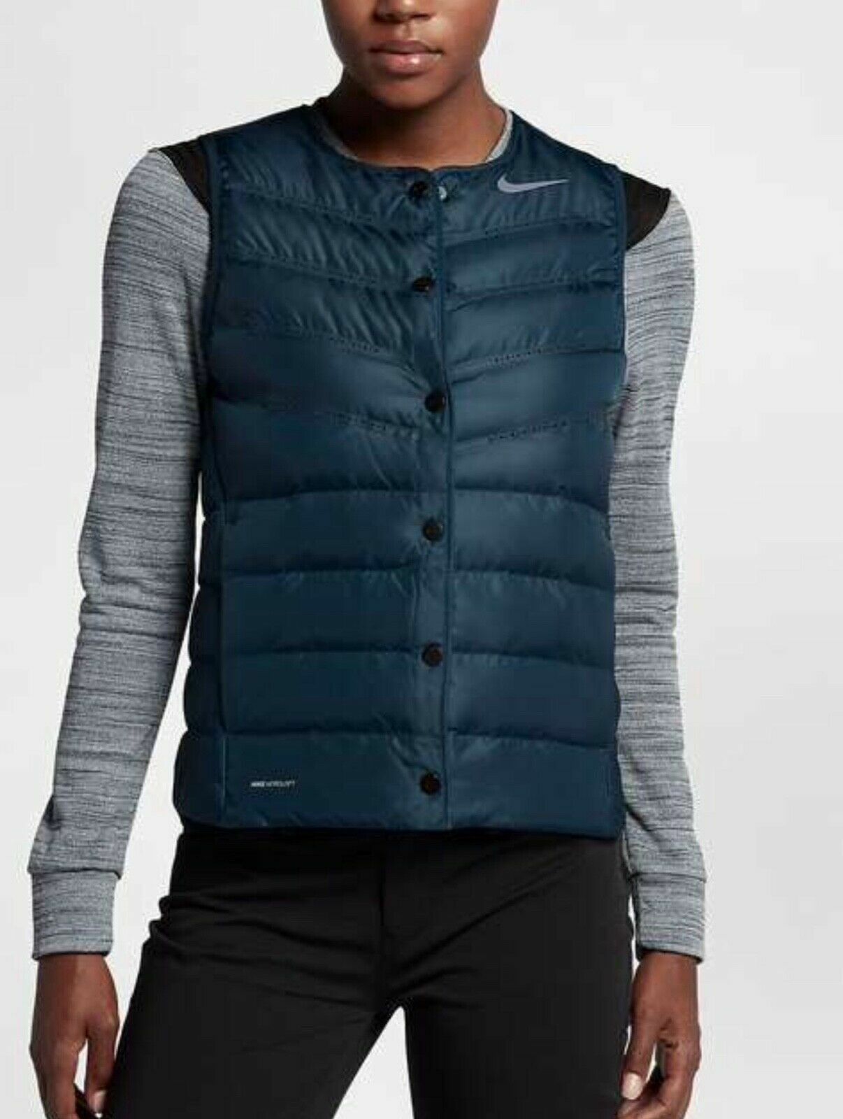 NIKE AEROLOFT ACTIVEWEAR GILET VEST SIZE M (856859 454) ARMOURY NAVY