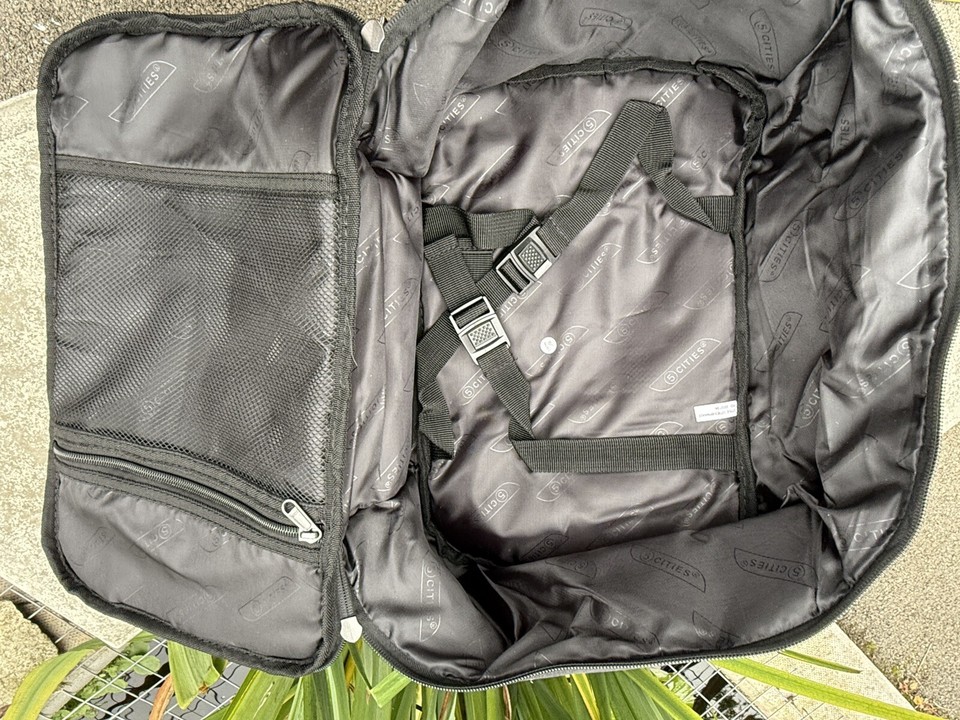 Cabin Bag Backpack 40x25x20 Aircraft Hand Held Carry on Luggage RYANAIR