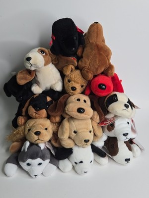 Ty Beanie Babies LOT OF 15 Dogs Rover Bones Dotty Weenie Nanook Bruno B37