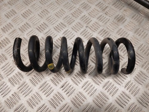 Mercedes-Benz E C207 W207 2013 Hinten links Feder hinten A2043240704 ATV69291