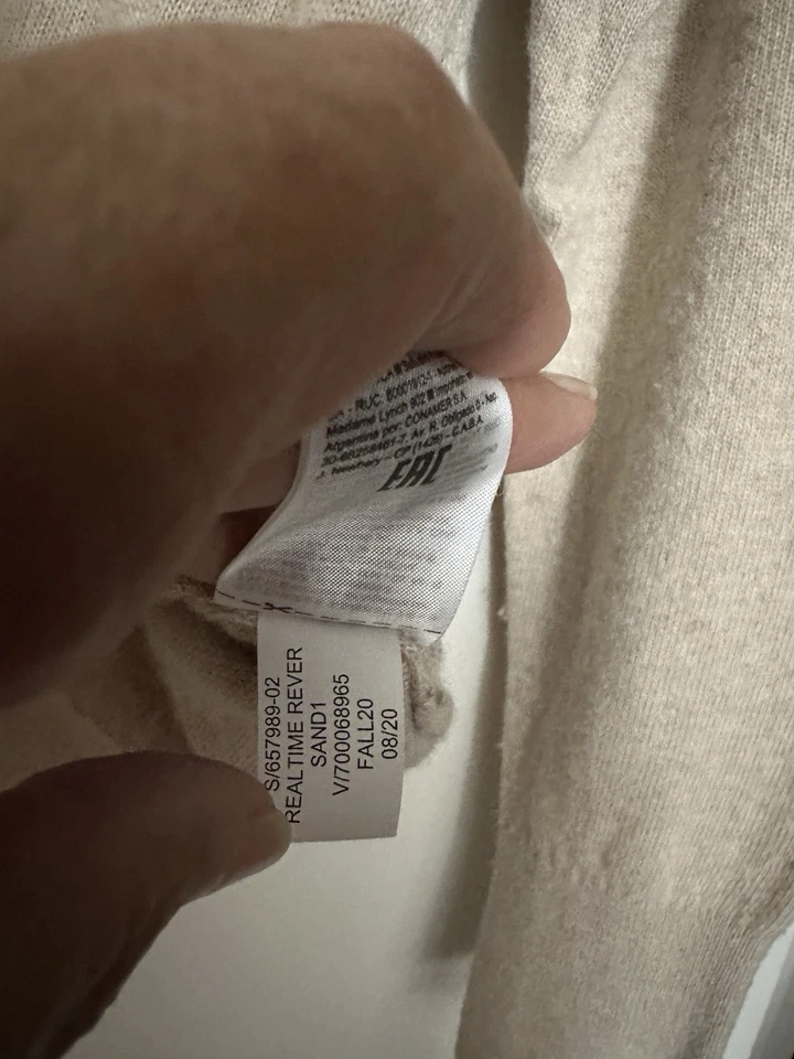 Banana Republic Biege Woman’s Crew Neck Italian Wool Cashmere Medium Sweater - Image 4 of 4