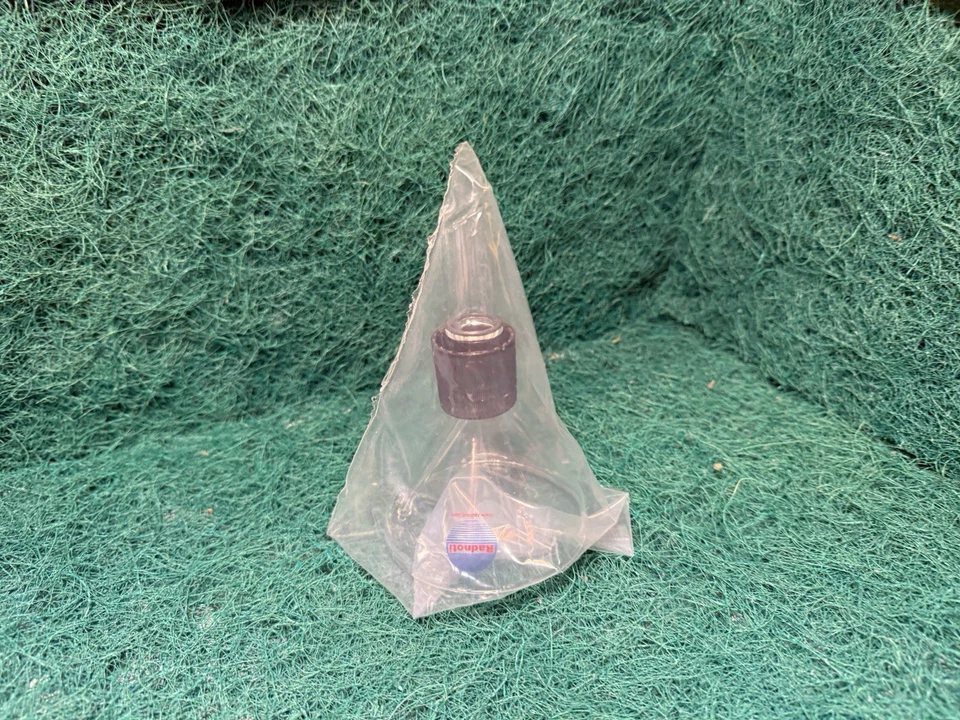 Radnoti 120140-A Reservoir Filling Funnel with Breather Tube - Image 2 of 4