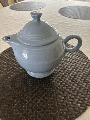 FIESTA Periwinkle Blue Fiestaware Tea Pot W/Lid Retired Color