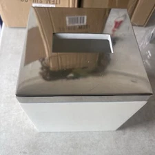 Roselli Suites Silver White Bathroom Accessories Lightweight Tissue Box Cover