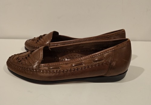 Mister Shoes by Markon Foodwear Womens Brown Leather Lofers size 7.5N Brazil - Picture 5 of 12