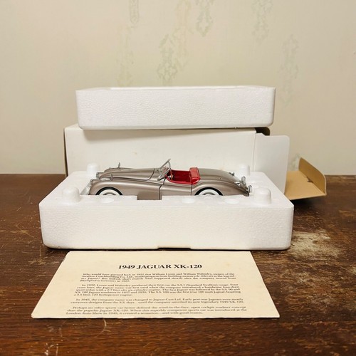 1949 Jaguar XKI20 by Danbury Mint w/ Paperwork & Box 1/24 Scale Silver Red Seat - Picture 10 of 10