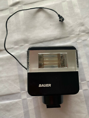 Bauer E218 B, Robert Bosch GmbH, mit Kabel