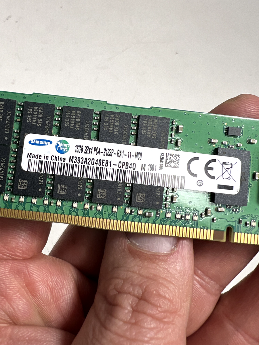 Samsung 16GB 2Rx4 PC4-2133P PC4-17000 DDR4 2133MHz 1.2V ECC
