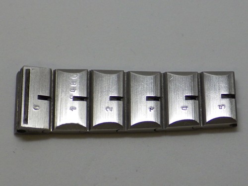 Cartier link for Santos steel/gold bracelet, Pre-Owned, V1 10.0 to 12.0 mm - Picture 3 of 19