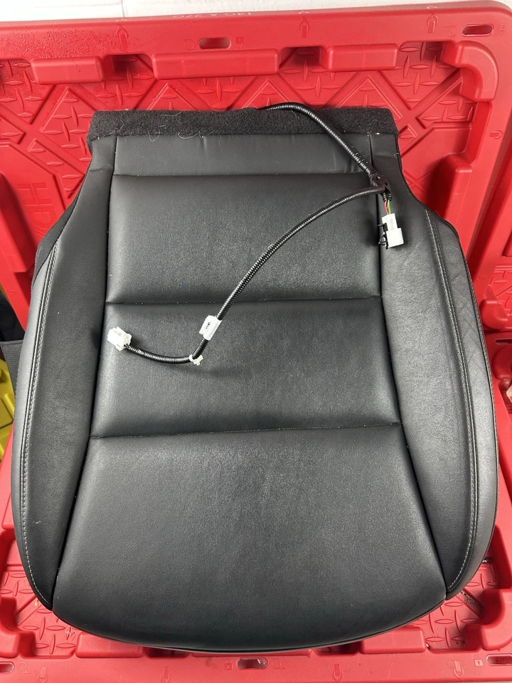 2020Infiniti QX50 Front Left Lower Bottom Seat Cushion Black OEM - Image 2 of 4