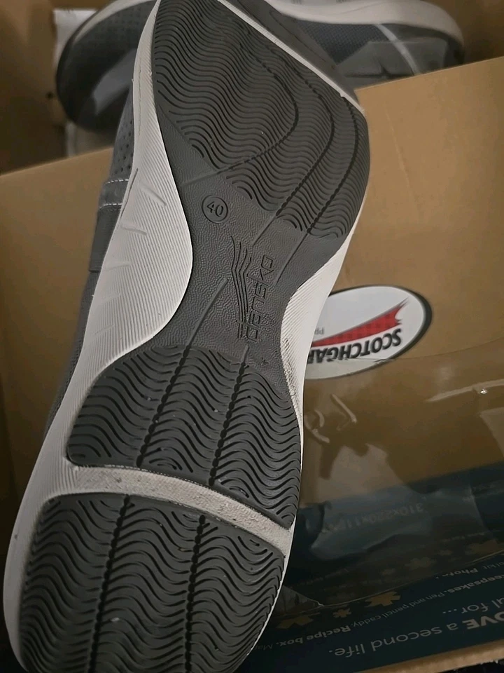 Halle Suade Dansko Gris Sin Cordones Sofá Simi Suela Rígida Talla 9US-40EU Para Mujer, Caja Foto 2 de 4