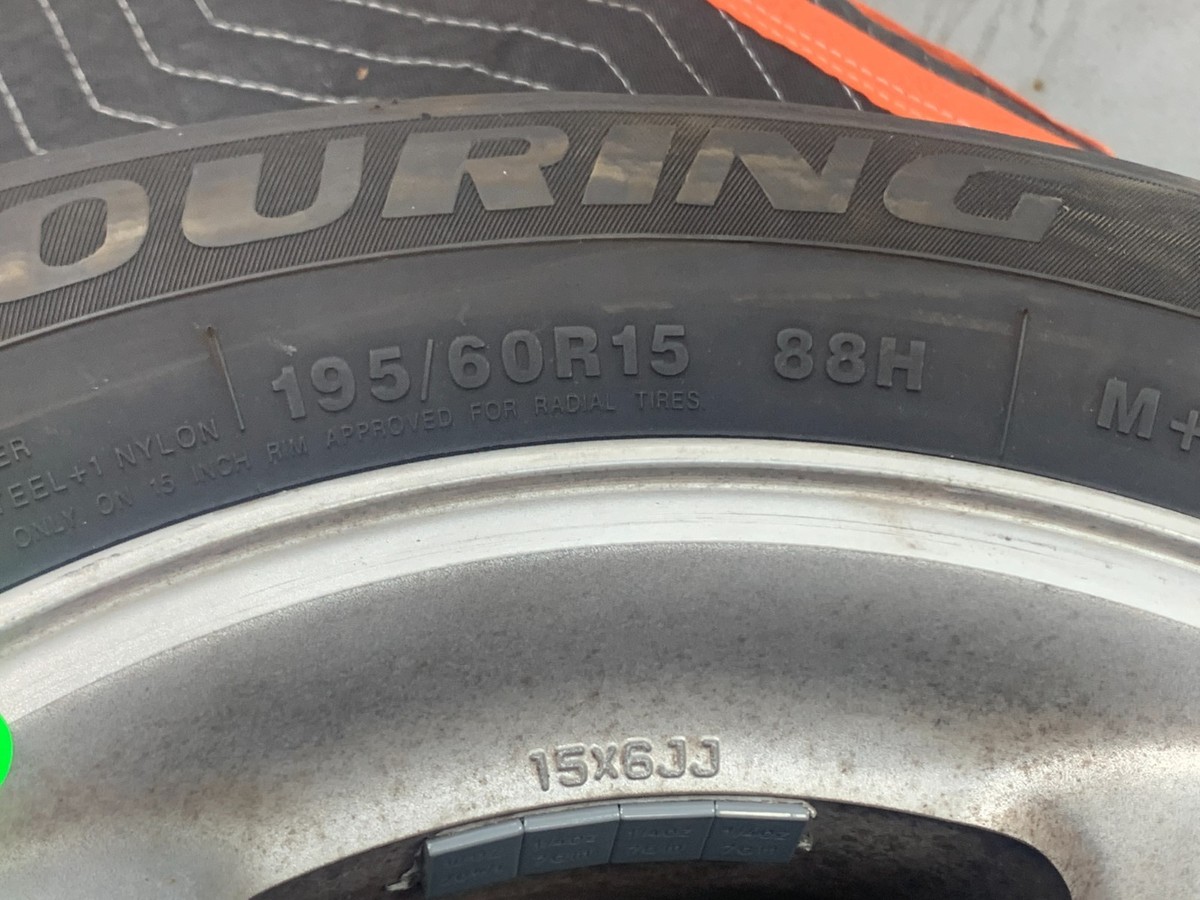 1999-2005 Mazda Miata Oem 15x6 5 Spoke Wheel 4x100 195/60R15 Tire 