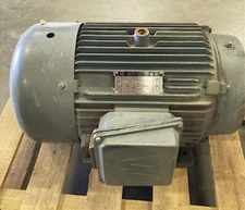 WORLDWIDE ELECTRIC COOP 20 HP, 1800 RPM, 230/460V, 256TC Frame, C-Face with Feet
