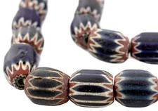 Rare Antique Venetian Seven-Layer Chevron Beads – Museum-Grade Collector Strand